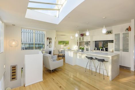 Photo of property in 2/23 Napier Street, Freemans Bay, Auckland, 1011