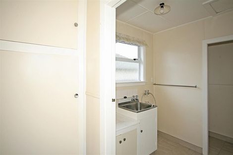 Photo of property in 30 Pinehurst Crescent, Russley, Christchurch, 8042