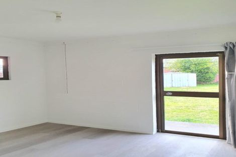Photo of property in 19 Glen Norman Avenue, Henderson, Auckland, 0610