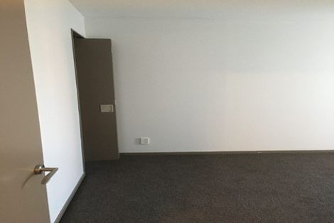 Photo of property in Dual Apartments, 108/142 Vivian Street, Te Aro, Wellington, 6011