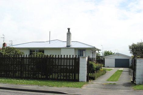 Photo of property in 24 Whitefield Street, Kaiapoi, 7630