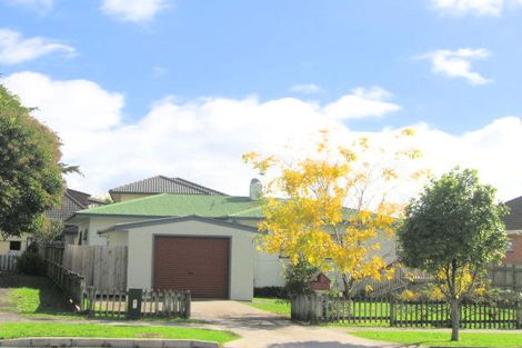 Photo of property in 110a Rangitoto Road, Papatoetoe, Auckland, 2025