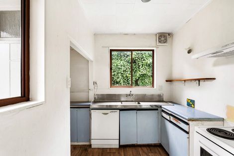 Photo of property in 65 Shakespeare Road, Bluff Hill, Napier, 4110