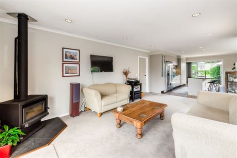 Photo of property in 10 Dale Road, Raumati South, Paraparaumu, 5032