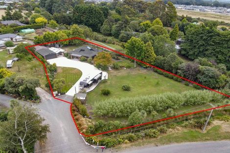 Photo of property in 37 Chinnerys Road, Woodend, 7610