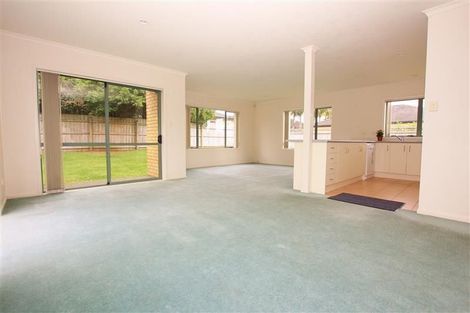 Photo of property in 14 Aclare Place, East Tamaki, Auckland, 2016