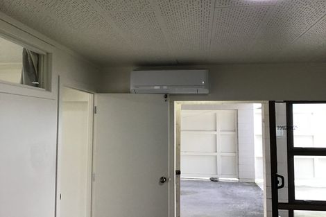 Photo of property in 17 Third Avenue, Avenues, Whangarei, 0110