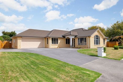 Photo of property in 48 Farringdon Avenue, Rototuna North, Hamilton, 3210