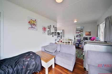 Photo of property in 2 Belgrave Place, Papakura, 2110