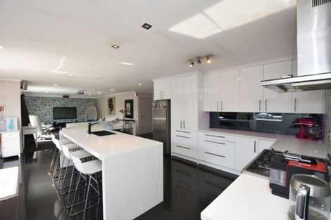 Photo of property in 16 Hoffman Court, Waikiwi, Invercargill, 9810