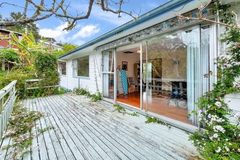 Photo of property in 1/6 Mcquoid Place, Glenfield, Auckland, 0629