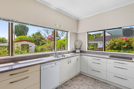 Photo of property in 51 Ngaio Road, Waikanae, 5036