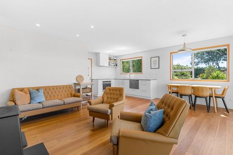 Photo of property in 25 Saint Anne Road, Waipu, 0582