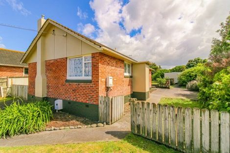 Photo of property in 176 Puriri Street, Castlecliff, Whanganui, 4501