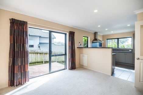 Photo of property in 68 Erlestoke Crescent, Churton Park, Wellington, 6037