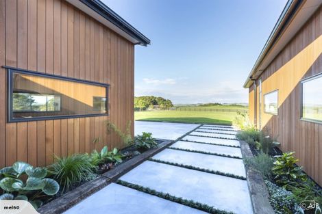 Photo of property in 15 Kotuku Road, Waiuku, 2682