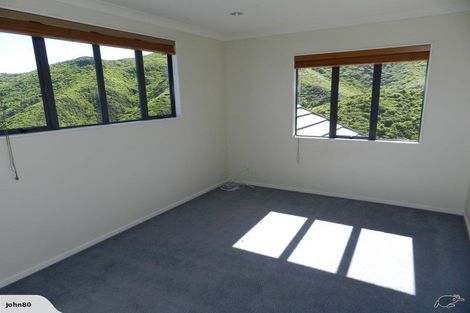 Photo of property in 108a Ashton Fitchett Drive, Brooklyn, Wellington, 6021