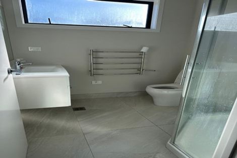 Photo of property in 16 Uku Lane, Hobsonville, Auckland, 0616