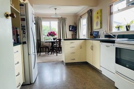 Photo of property in 146 Gloucester Street, Taradale, Napier, 4112