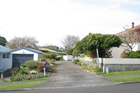 Photo of property in 76a Heta Road, Highlands Park, New Plymouth, 4312