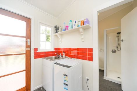 Photo of property in 375 College Street, Hokowhitu, Palmerston North, 4410