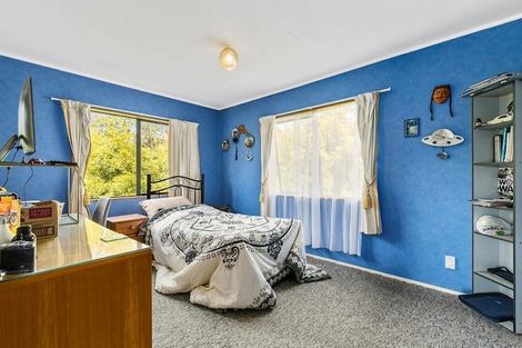 Photo of property in 2a Parklands Avenue, Swanson, Auckland, 0612