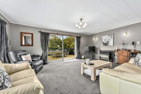 Photo of property in 24 Kurth Crescent, Silverstream, Upper Hutt, 5019