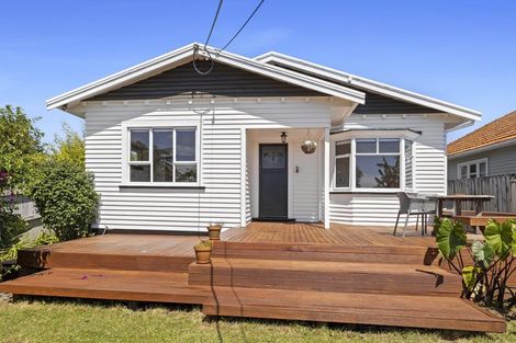 Photo of property in 64 Lorna Street, Lynmouth, New Plymouth, 4310