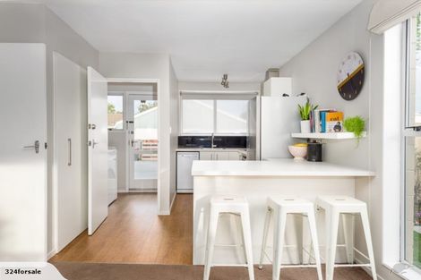 Photo of property in 5/324 Ferry Road, Waltham, Christchurch, 8011