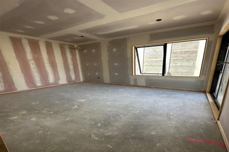 Photo of property in 45 Horokaka Street, Massey, Auckland, 0614