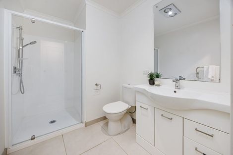 Photo of property in 8/46 Park Estate Road, Rosehill, Papakura, 2113