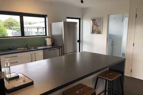 Photo of property in 18 Newberry Place, Richmond Heights, Taupo, 3330