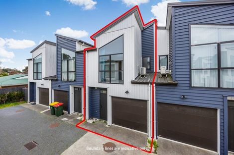 Photo of property in 10 Pasla Close, Papakura, 2110