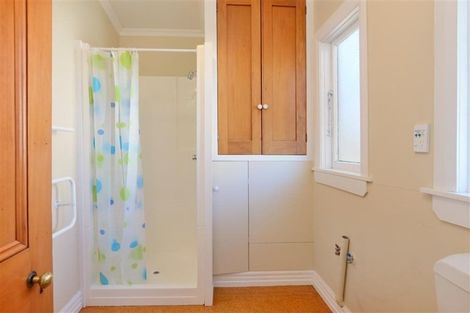 Photo of property in 43 Queens Drive, Saint Kilda, Dunedin, 9012