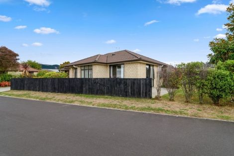 Photo of property in 11 Kinder Place, Ngongotaha, Rotorua, 3010