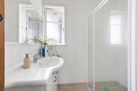 Photo of property in 4 Glover Street, Leamington, Cambridge, 3432