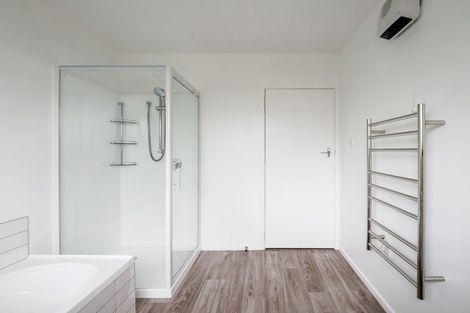 Photo of property in 21 Beatrice Place, Avonhead, Christchurch, 8042