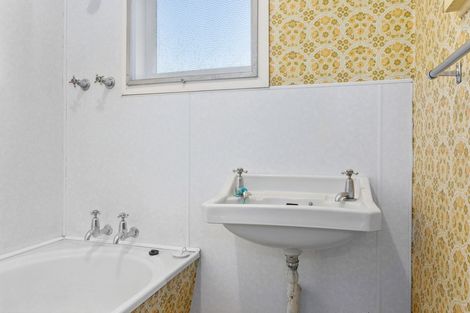 Photo of property in 30 Mackenzie Street, Kawerau, 3127