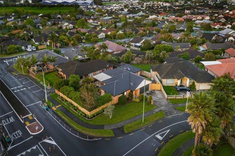 Photo of property in 51 Semillon Avenue, Henderson, Auckland, 0612