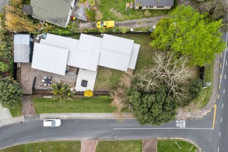 Photo of property in 1 Melia Place, Stanmore Bay, Whangaparaoa, 0932