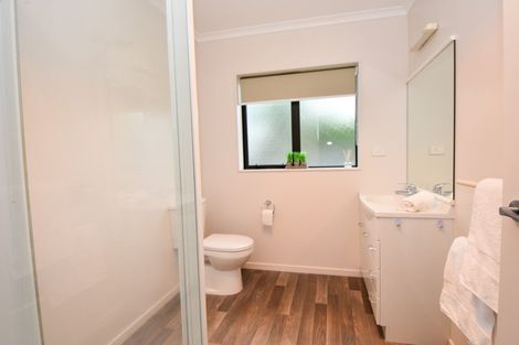 Photo of property in Villa Estate, 60/55 Armstrong Avenue, Carterton, 5713