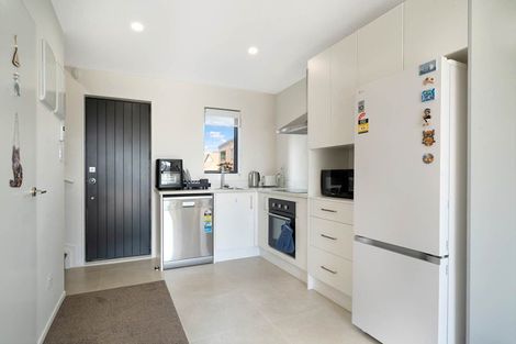 Photo of property in 23 Raupeti Lane, Henderson, Auckland, 0612