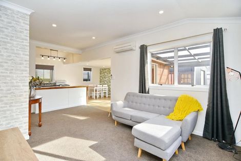 Photo of property in 94 Sinclair Street, New Brighton, Christchurch, 8083