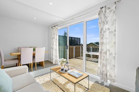 Photo of property in 98 Williams Street, Cambridge, 3434