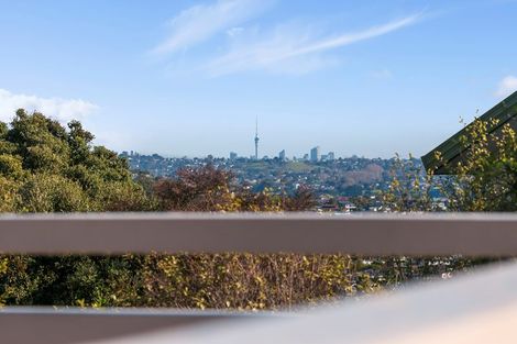 Photo of property in 1/18 Gills Road, Bucklands Beach, Auckland, 2014