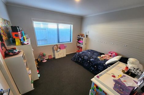 Photo of property in 15 Harding Drive, Papamoa Beach, Papamoa, 3118