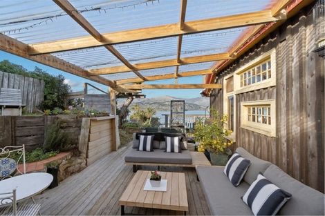 Photo of property in 10 Bridle Path, Lyttelton, 8082