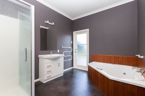 Photo of property in 2 Good Street, Matangi, Hamilton, 3284