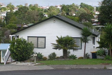 Photo of property in 19 Breenagh Place, Massey, Auckland, 0614