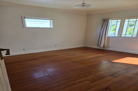 Photo of property in 47 Sarsfield Street, Herne Bay, Auckland, 1011